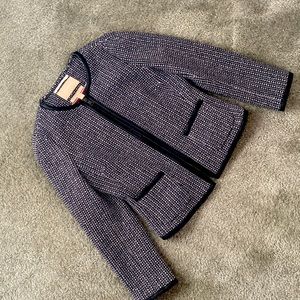 Banana Republic Women’s Navy Blazer (Size 4)